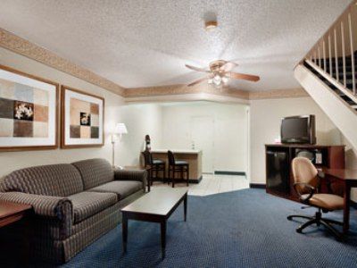 Ramada New Braunfels Hotell Exteriör bild