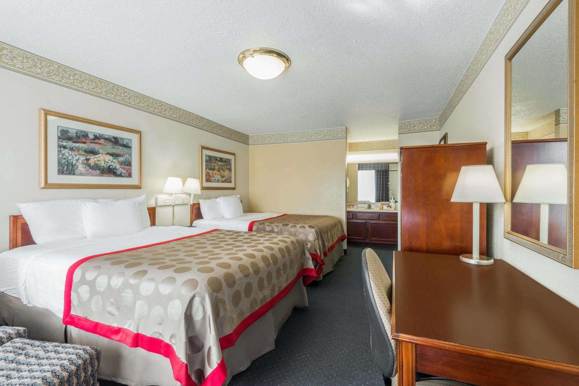 Ramada New Braunfels Hotell Exteriör bild